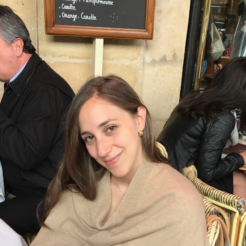 Meet your Posher, Natalie